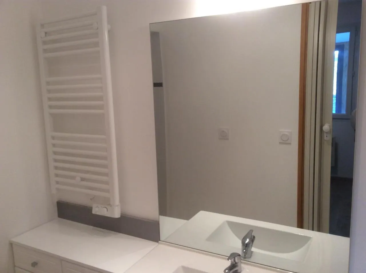 Gite Du Serre De Boudre Climatise, Spa Permanent Buisson شقة